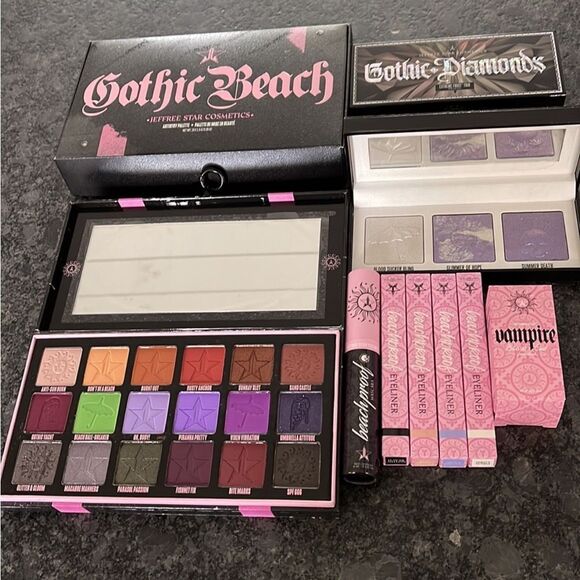 Jeffree Star Other - Jeffree Star 🔮TRUE MYSTERY BOX🔮 double your fun lot #1 beauty box all JS items 